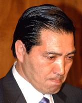 Scandal-hit Matsunami gets ponytail cut